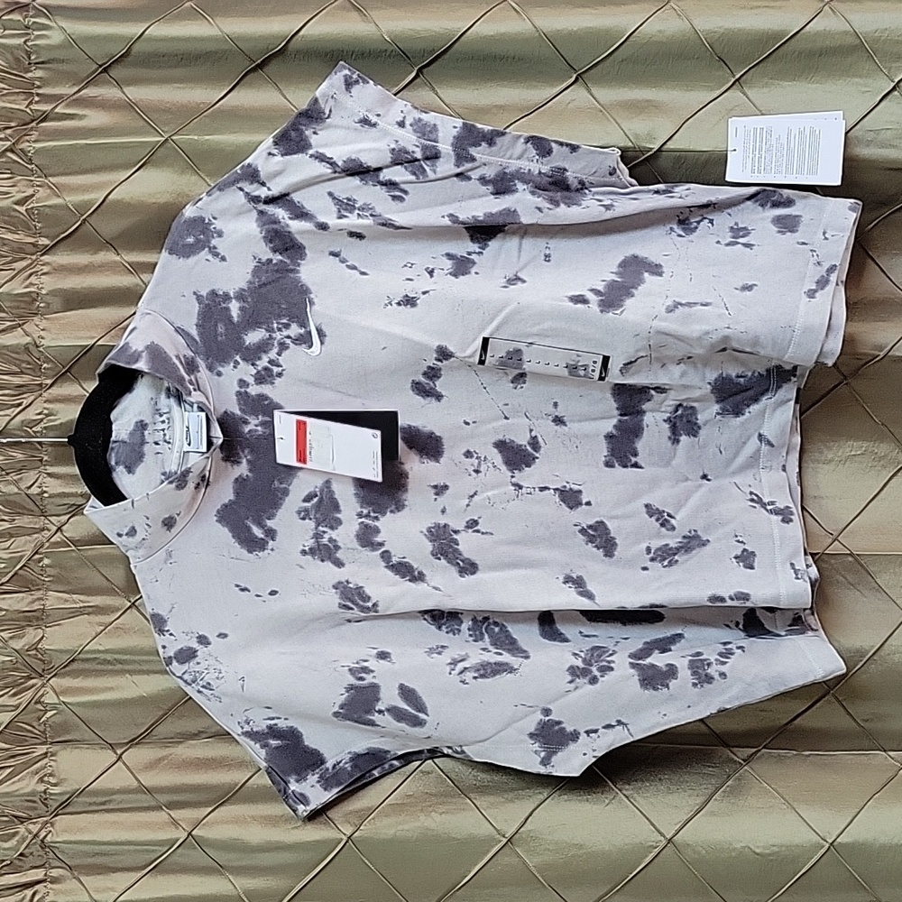 NWT- Nike 100% Cotton Tie Dye Oversized Cropped Mock Neck Sweatshirt